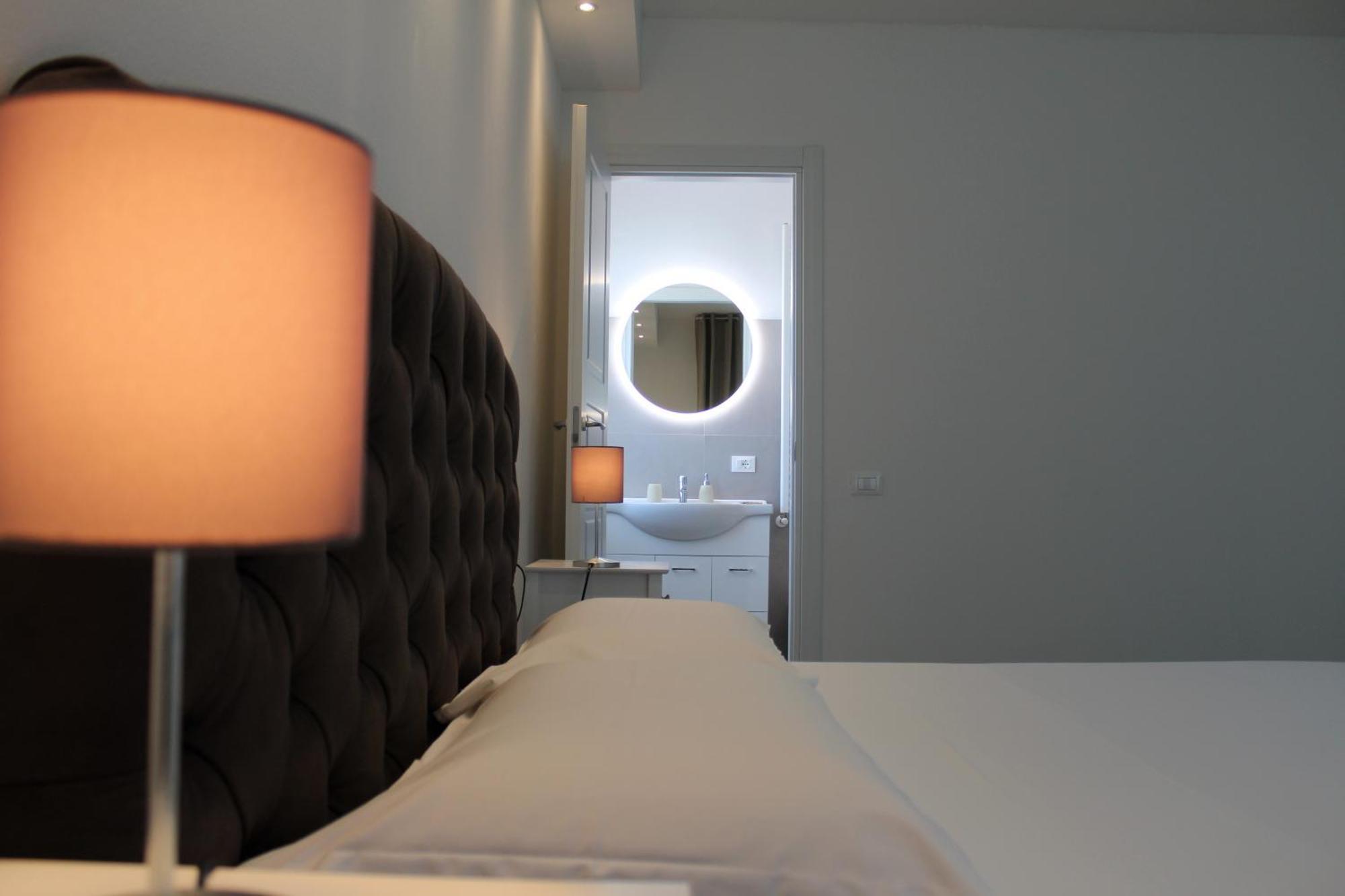 Villa Forte Salvi - Rooms Peschiera del Garda Exterior foto
