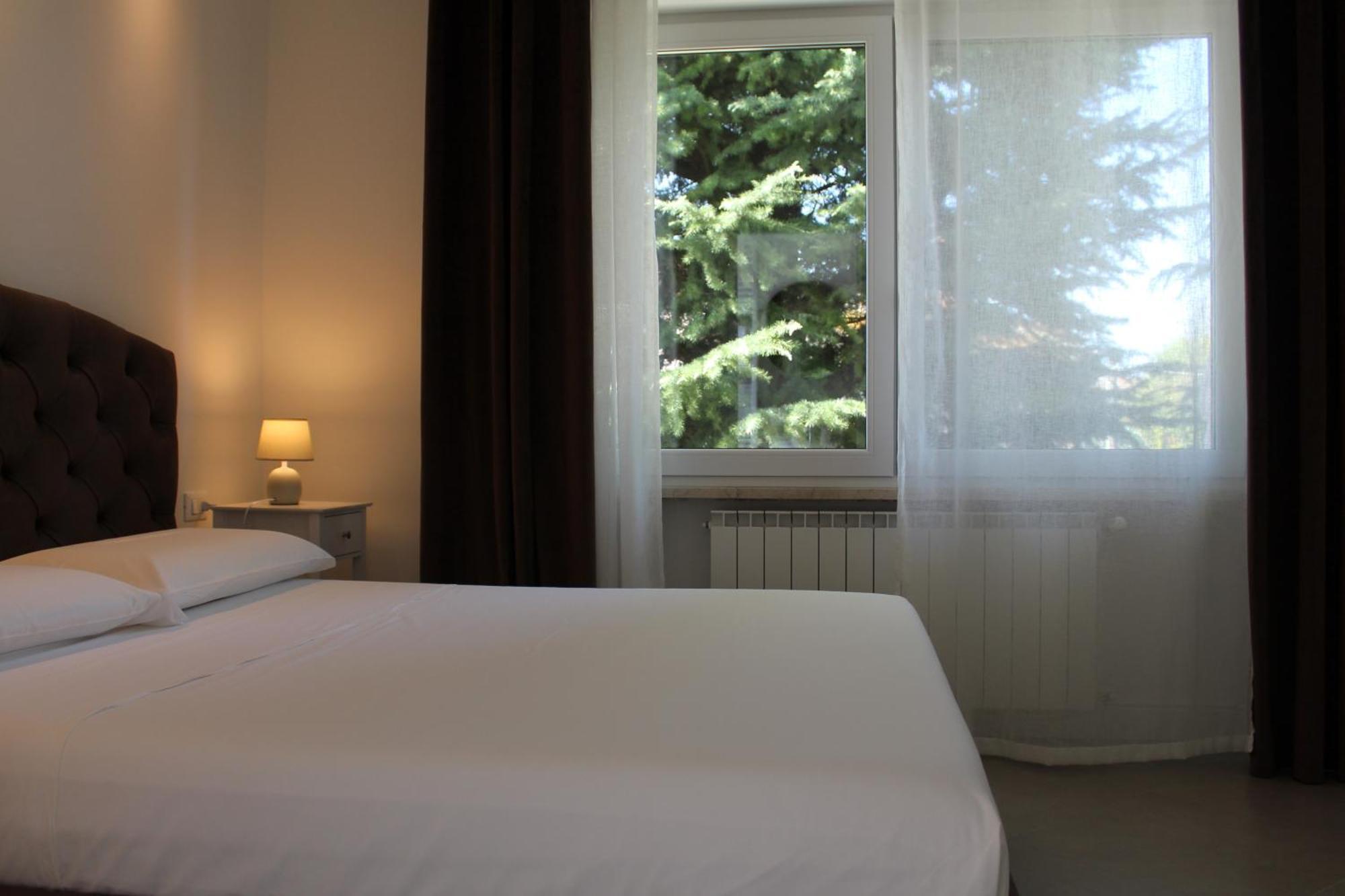 Villa Forte Salvi - Rooms Peschiera del Garda Exterior foto